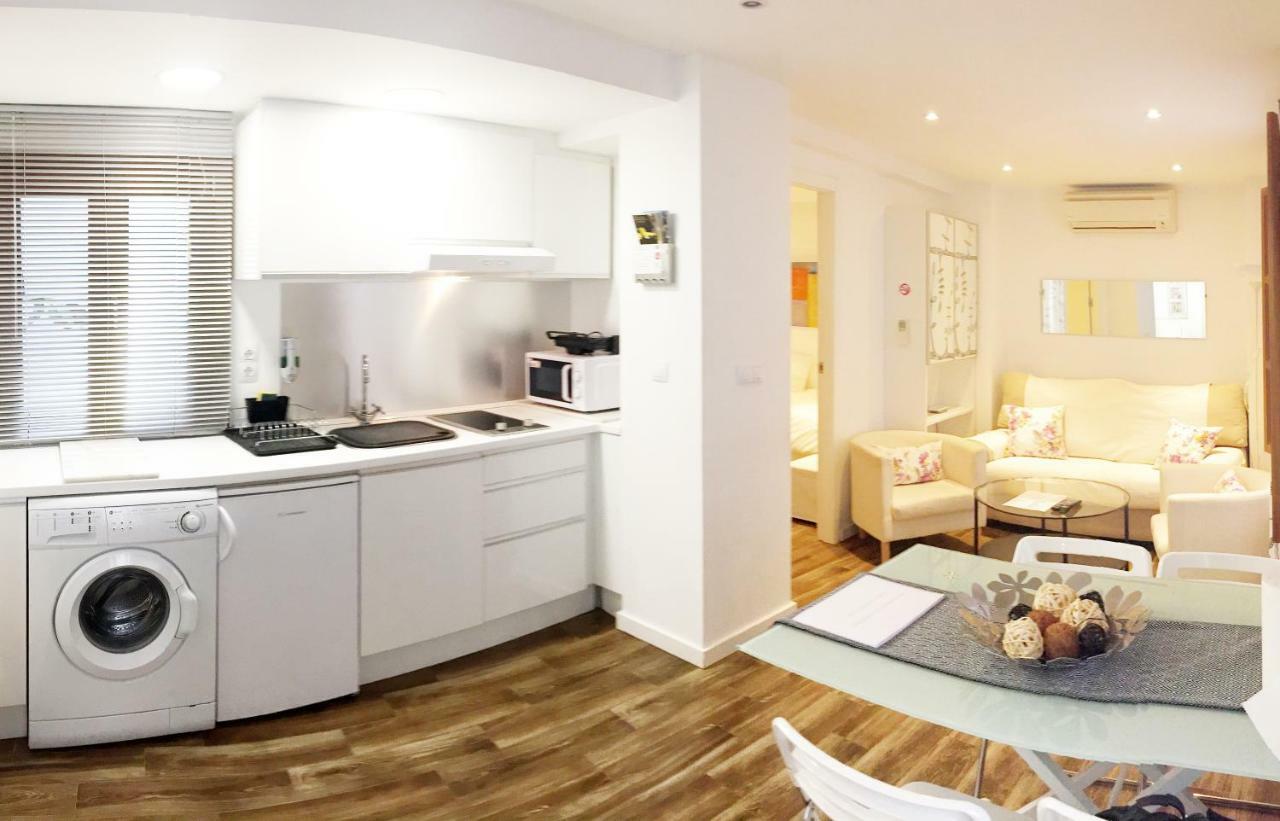Livings En Elvira Centro Apartment กรานาดา ภายนอก รูปภาพ